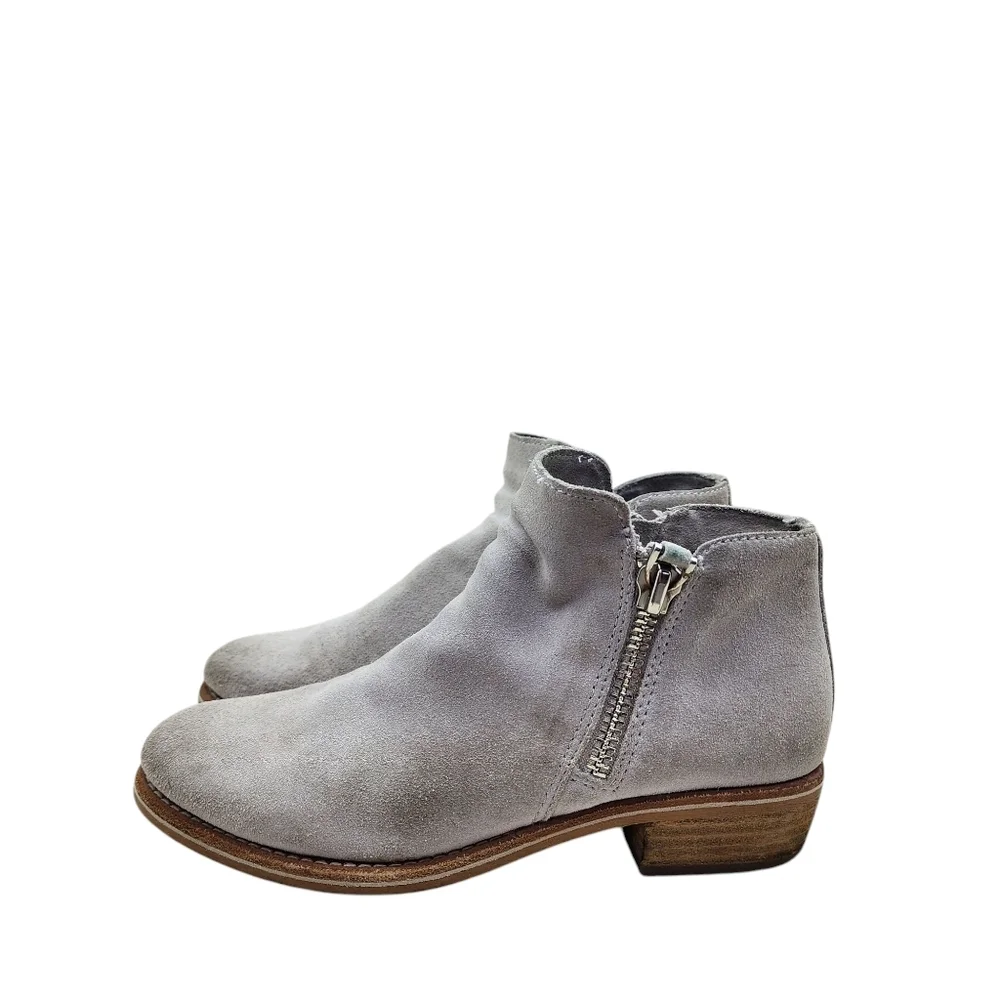 Dolce Vita Women's Sutton Soft Suede Side Zipper Ankle Bootie